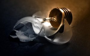 آیا لامپ‌های کم‌ مصرف باعث سرطان می‌شوند؟